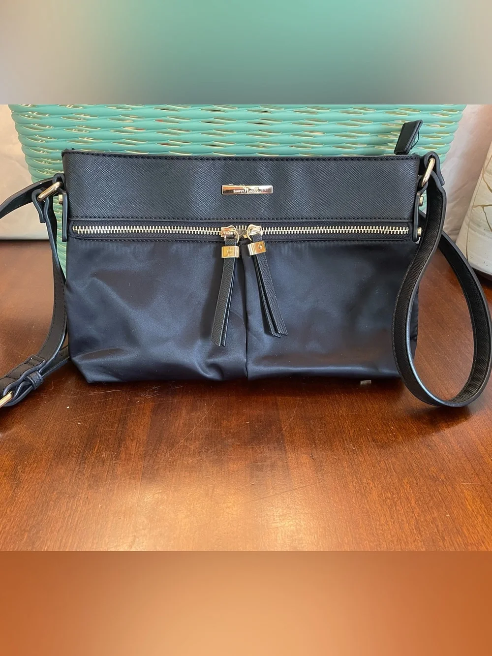 Simple Noella Black crossbody purse - Picture 3 of 11